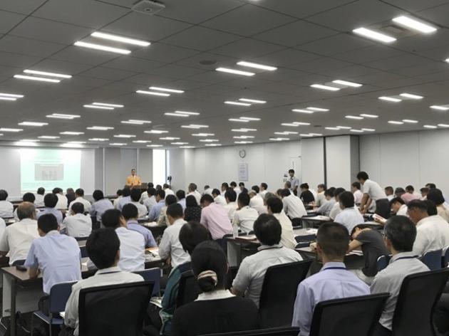 森田英一の講演会場の様子